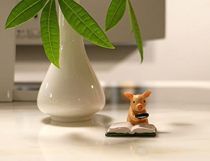 Pig Statue Mini Pig Figurine, Resin Home Decor, Lucky Animal Garden Statue for Micro Landscape (Pig is Reading)