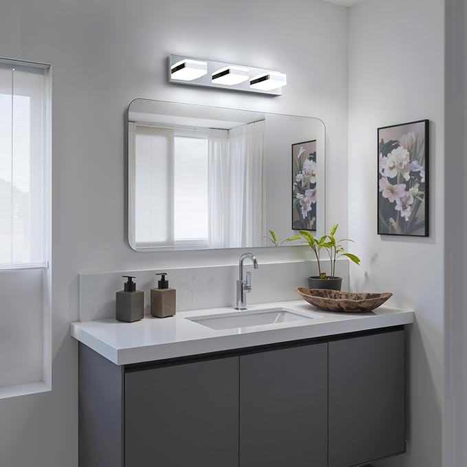 Bathroom Lighting Fixtures Over Mirror, 3 Light Bathroom Vanity Light Fixtures with Cool White 5000K, Silver LED Modern Vanity Wall Lights for Bath, Dressing Room, Restroom, 21.6 inch
