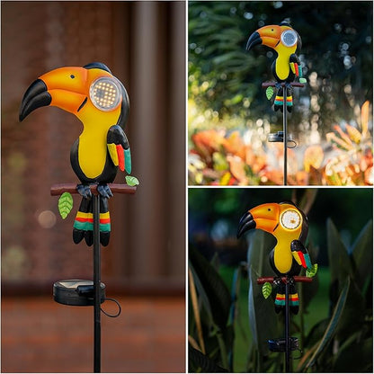 Metal Yard Decor Toucan Statue Decorative Solar Lights Outdoor Garden Whimsical Decor for Patio Lawn Jungle Balcony
