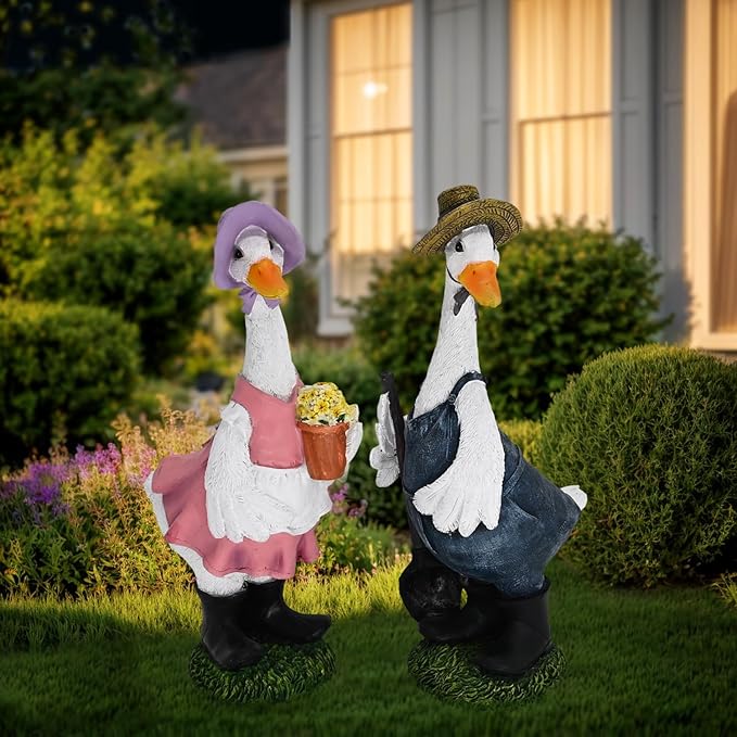 Porch Goose Statue Outfits Large Garden Sculpture Cement Home Outdoor Decorations Lawn Resin Big Duck Figurine Outside Yard Concrete Geese Decor Farmhouse Duckling Couple Dress Up