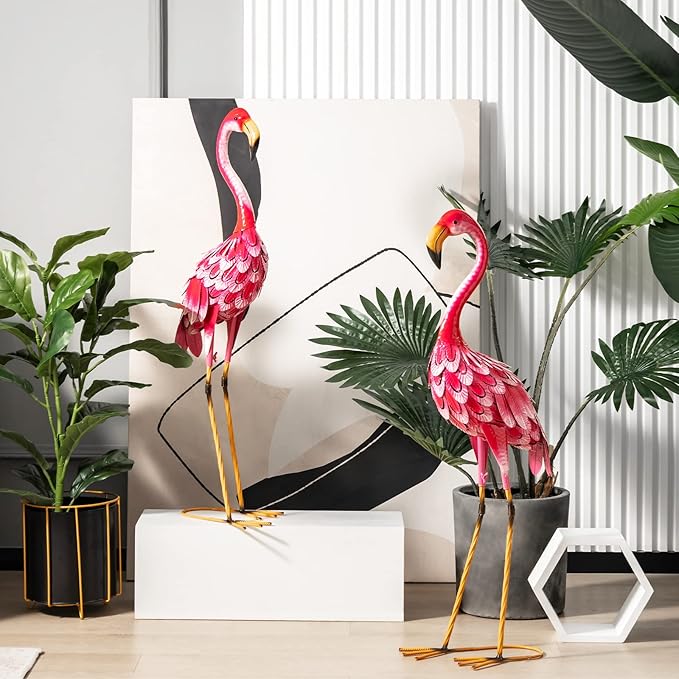 Giantex Flamingo Garden Statues Set of 2, Standing Metal Flamingo Sculptures Bird Ornament Yard Decorations for Lawn Backyard Porch Patio Outdoor Decor, with 4 U-Shaped Stakes (Flamingo)