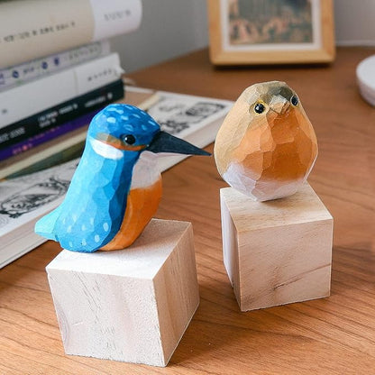 Handmade Wooden Carved Bird Decor Sculpted Hand-Painted Bird Figurines Small Home Decor Bird Statue Shelf Decor BFF Gifts for Bird Lovers (Robin)