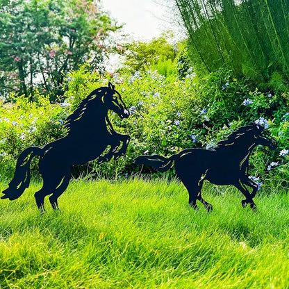 Horse Metal Decorative Garden Stakes Horse Gifts for Women/Men Horse Lovers Gifts Silhouette Statues for Yard Art, Outside, Patio, Outdoor Decor, Garden Decorations, Lawn Ornaments